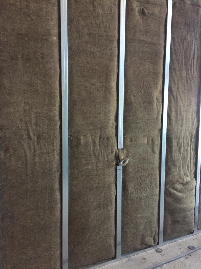 Fårullsisolering - ekologisk isolering från Byeco